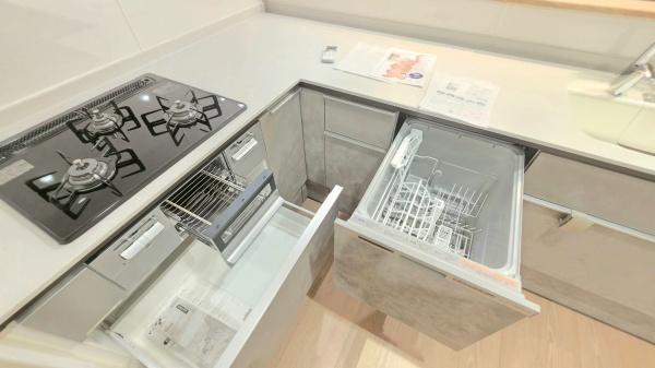 岡崎市上地６丁目の中古一戸建