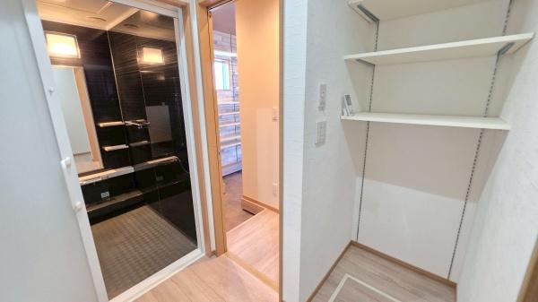 岡崎市上地３丁目の中古一戸建て