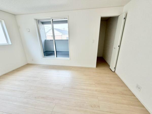 岡崎市上地６丁目の新築一戸建