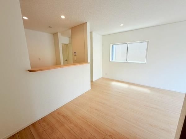 岡崎市上地６丁目の新築一戸建