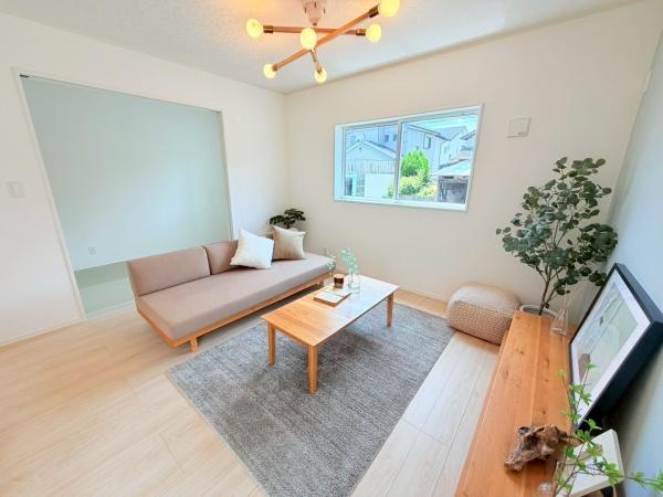 岡崎市上地６丁目の新築一戸建