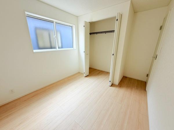 岡崎市上地６丁目の新築一戸建