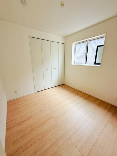 岡崎市上地６丁目の新築一戸建