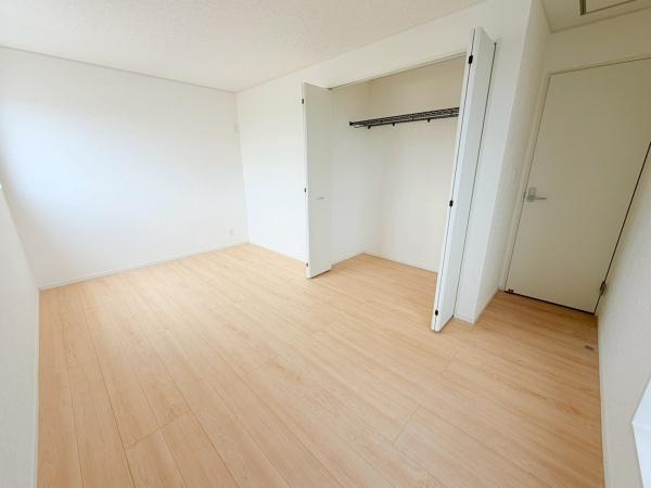 岡崎市上地６丁目の新築一戸建