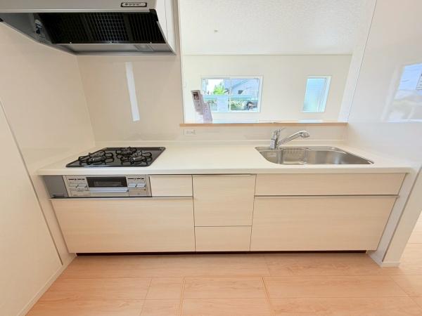 岡崎市上地６丁目の新築一戸建