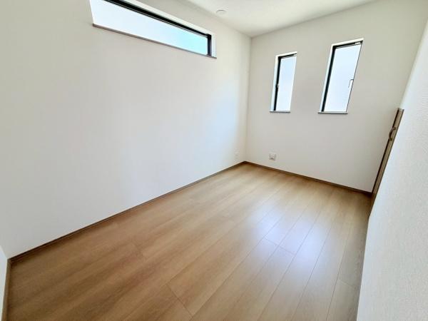 安城市美園町全１２区画　J号棟