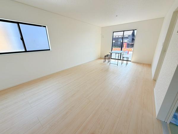 岡崎市国正町第１　1号棟