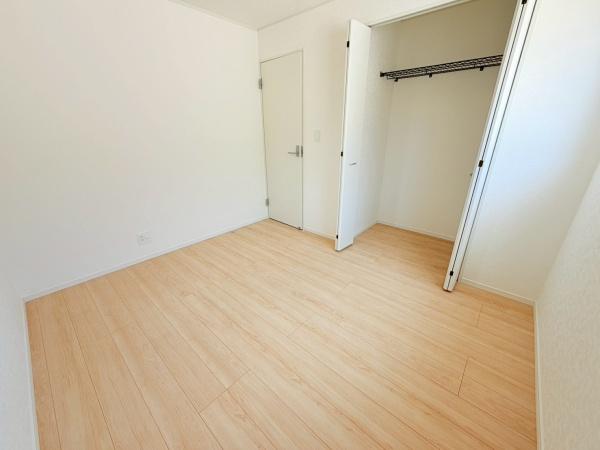 岡崎市国正町第１　1号棟