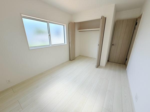 岡崎市蓑川町３丁目の新築一戸建