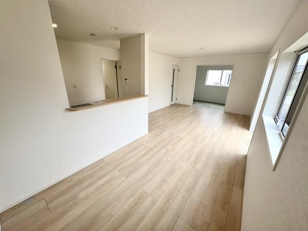 西尾市一色町一色東塩浜の新築一戸建