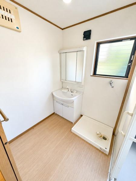 岡崎市鴨田南町の中古一戸建て