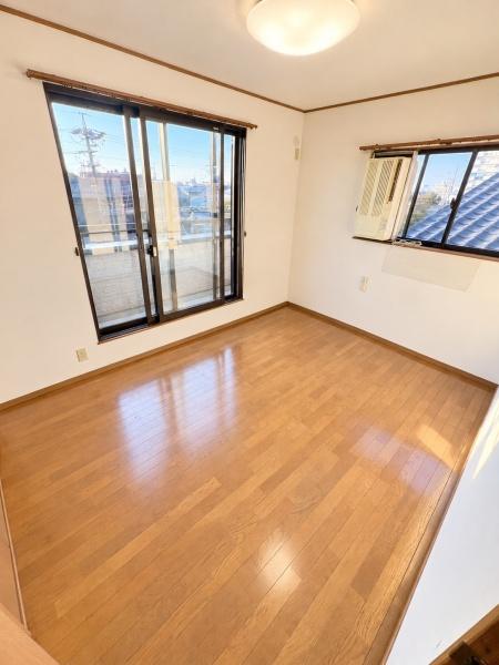 岡崎市鴨田南町の中古一戸建て