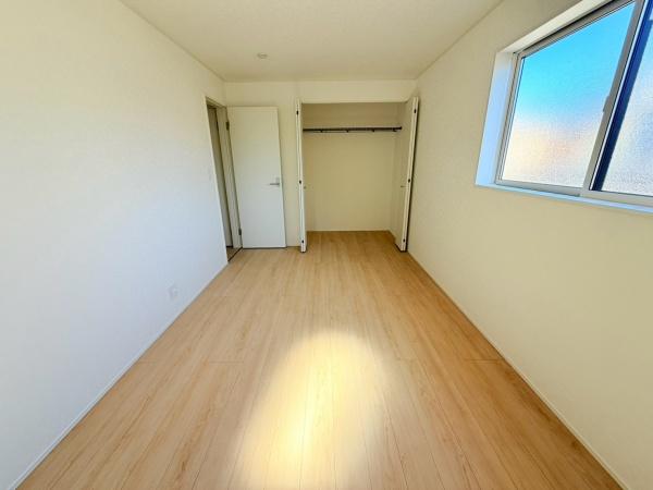岡崎市中町字東丸根の新築一戸建