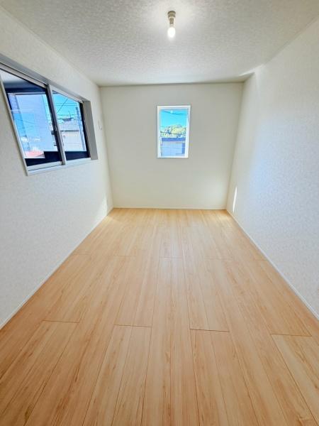 岡崎市中町字東丸根の新築一戸建
