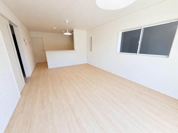 岡崎市中町字東丸根の新築一戸建