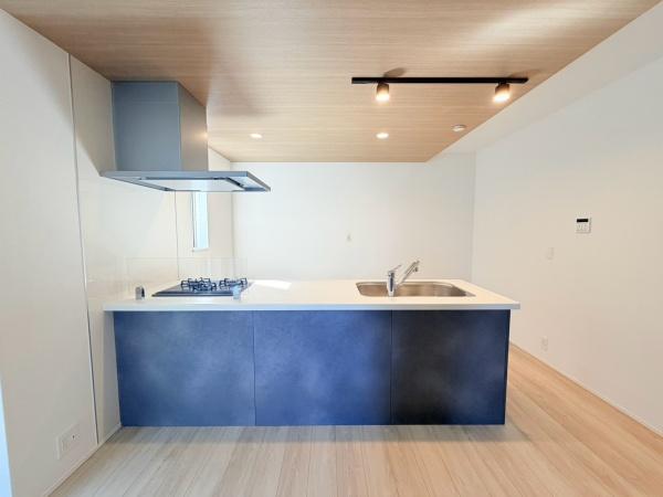 岡崎市二軒屋町１丁目の新築一戸建