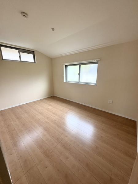 西尾市住崎５丁目の中古一戸建て