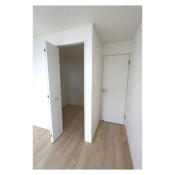 西尾市吉良町饗庭下佃　第1　1号棟