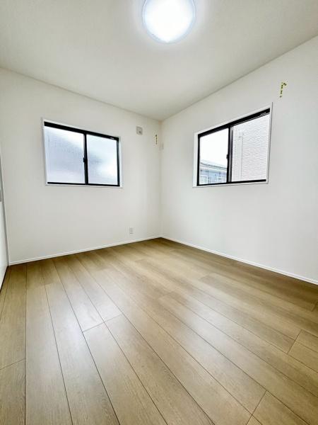 安城市小川町福地の中古一戸建て
