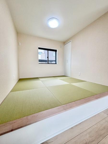 安城市小川町福地の中古一戸建て