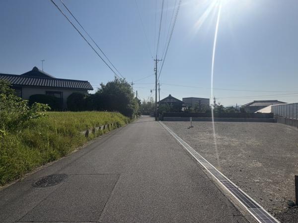 西尾市山下町八幡山の土地