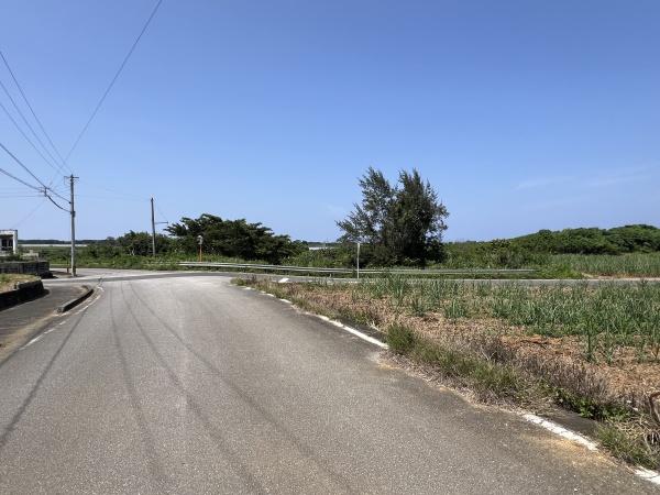 【土地】城辺福里団地近く　約224坪　原野