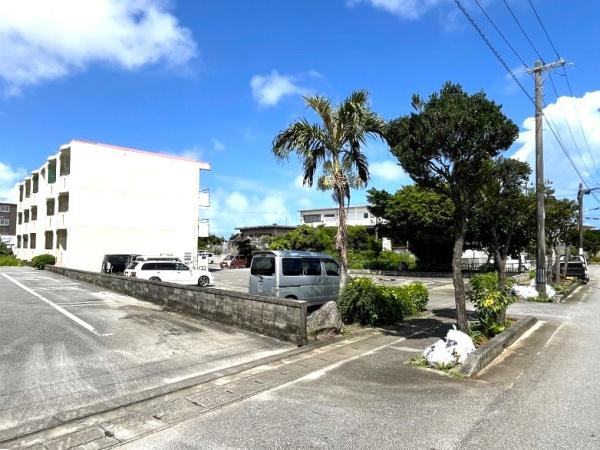 【収益】　平良下里　RCB造　3階建15戸　アパート