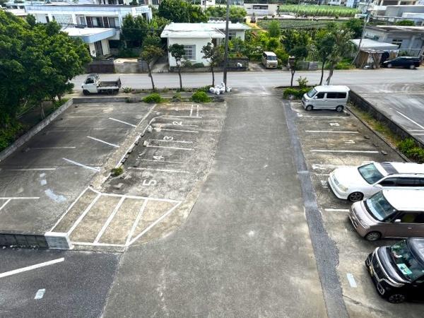 【収益】　平良下里　RCB造　3階建15戸　アパート
