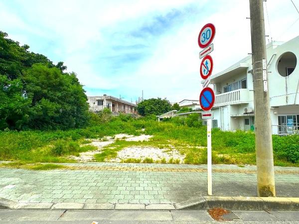 【土地】平良西仲宗根　県道83号線沿い　約194坪　雑種地