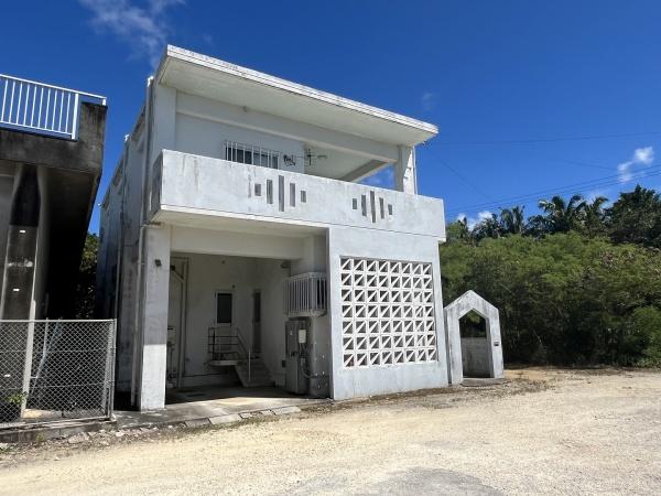 平良西里　市役所近く　4LDK　建物約39坪　土地約99坪