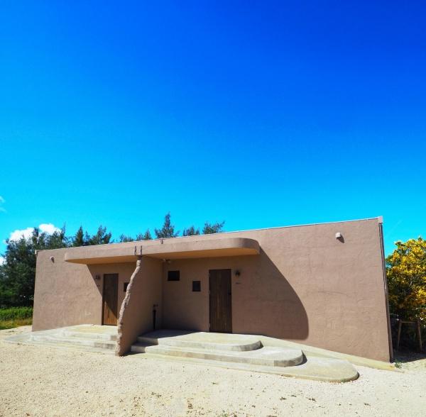平良狩俣　オーシャンビュー　CB造平屋建ｘ2棟　土地271坪