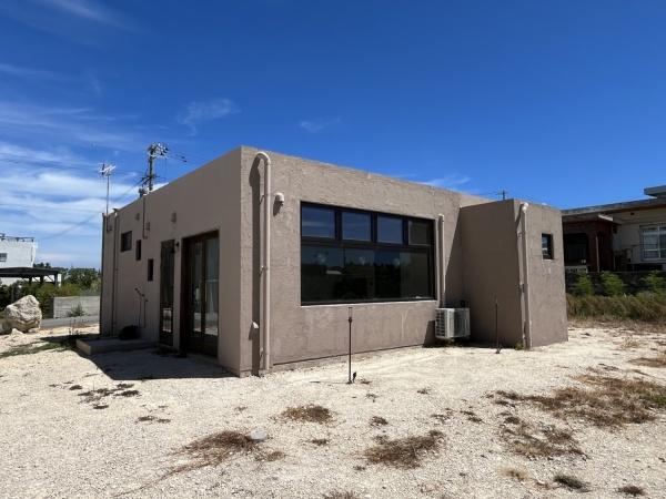 平良狩俣　オーシャンビュー　CB造平屋建ｘ2棟　土地271坪