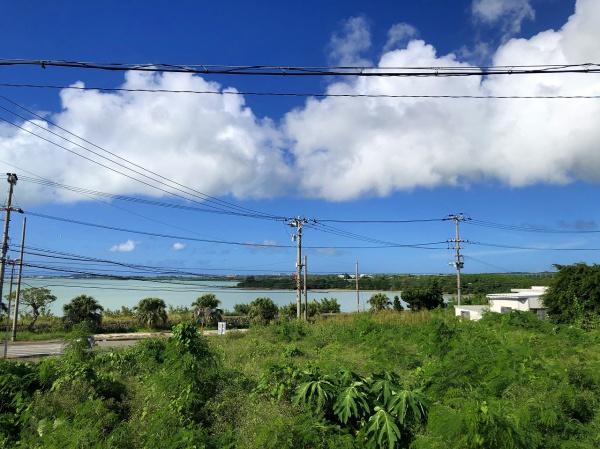【土地】下地与那覇湾に面した角地　284坪　原野