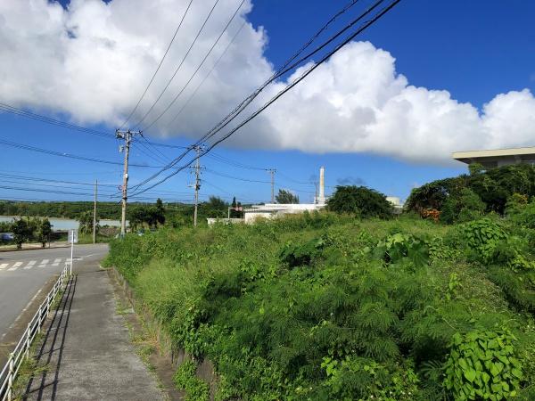 【土地】下地与那覇湾に面した角地　284坪　原野