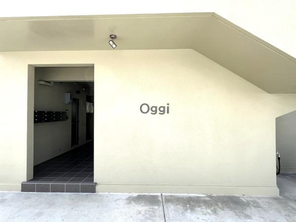 平良松原　徳洲会病院近く　利回り7.32％　RC造　2階建て