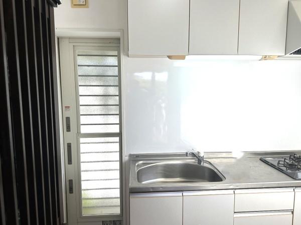 伊良部国仲　入り江前　RC造平屋建　建物18坪　土地397坪
