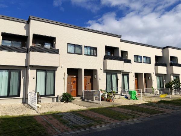 【タウンハウス】東小学校近くの分譲住宅　木造　約25.1坪