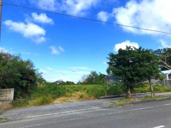 宮古島市平良字久貝の土地