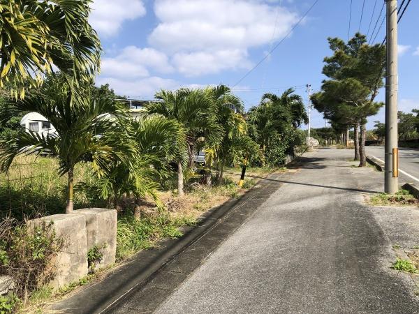 【土地】東仲宗根添の静かな　約120坪　宅地