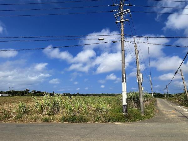宮古島市平良字西里の土地