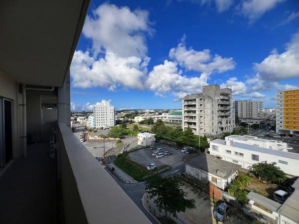 【マンション】平良西里ラブニール7階　約71平米