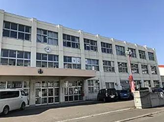 札幌市北区屯田五条９丁目の中古一戸建て(札幌市立屯田中央中学校)