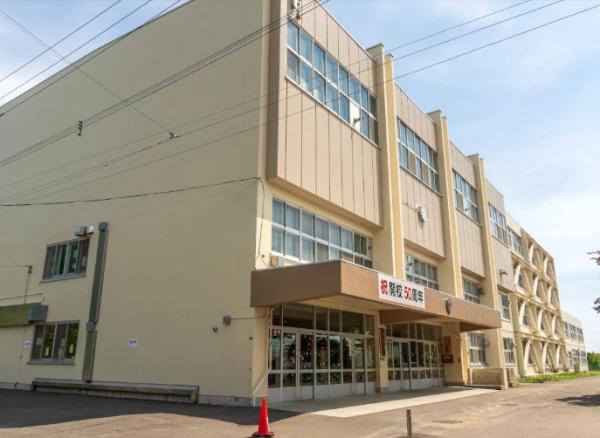 札幌市南区北ノ沢２丁目の中古一戸建て(札幌市立藻岩北小学校)