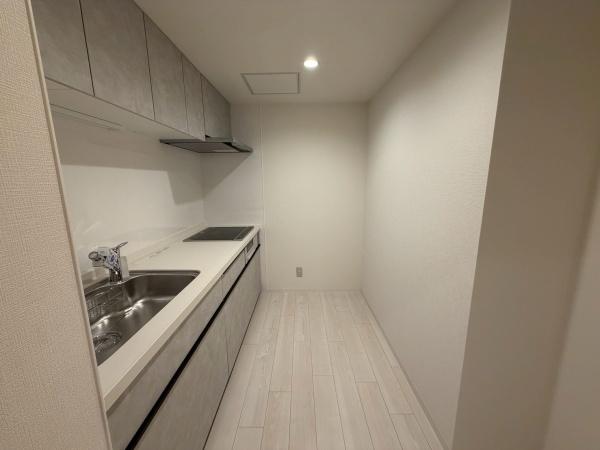 リバーサイド元町館　【即内見可能】