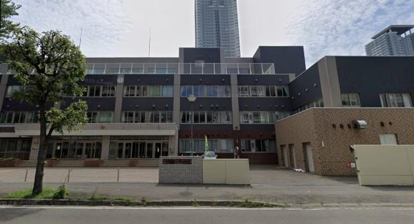 札幌市東区北十四条東２丁目の土地(札幌市立北九条小学校)