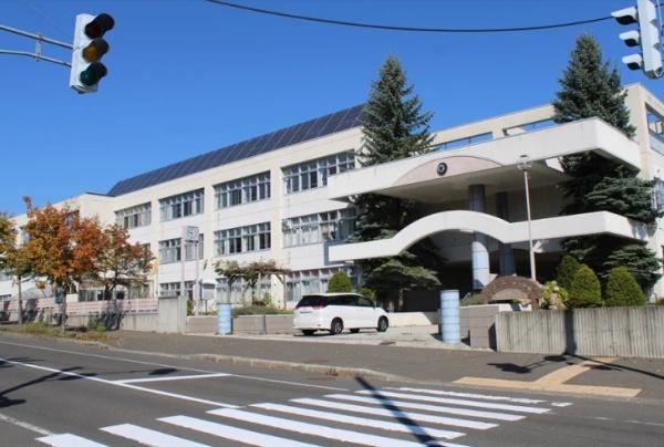 札幌市南区藤野三条７丁目の中古一戸建て(札幌市立藤野南小学校)