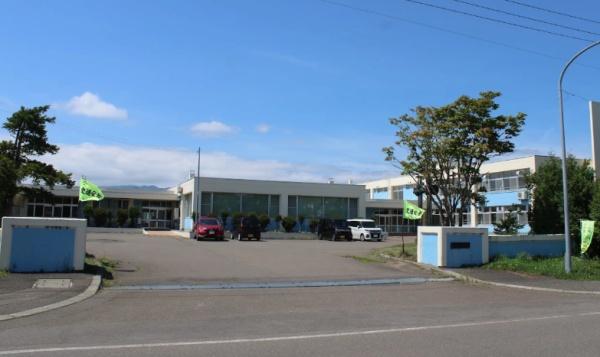 空知郡奈井江町字奈井江の中古一戸建て(奈井江町立奈井江小学校)