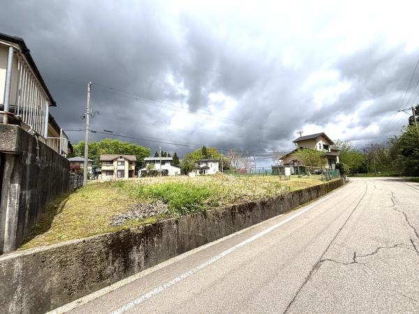 金沢市鞁筒町ニの土地