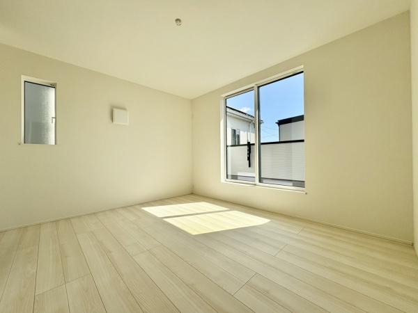 一宮市浅井町尾関24ー1期　2号棟　全2棟