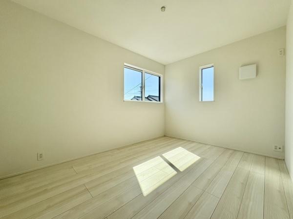 一宮市浅井町尾関24ー1期　2号棟　全2棟